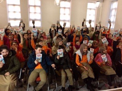 Beyoğlu'nda Çocuklar Kitap Sevgisi İle Büyüyor