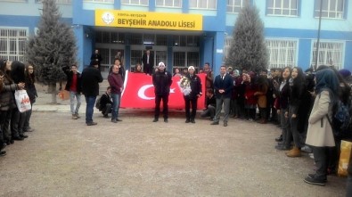 Beyşehir'de İhbara Giden Polislere Öğrencilerden Sürpriz