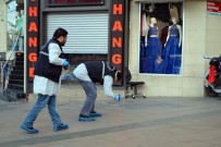 DÖVİZ BÜROSU - İstanbul'da 1.5 milyonluk gasp