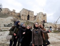 HIZBULLAH - Şam’dan Halep'e gelen turistler yıkıntılar arasında poz verdi