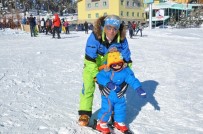 RAHMI DOĞAN - Sarıkamış Kayak Merkezi Hafta Sonu Doldu Taştı