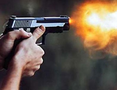 Camiye silahlı saldırı