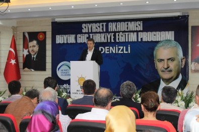 AK Parti Denizli Siyaset Akademisi Final Yapıyor