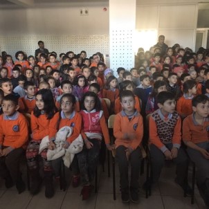 Öğrencilere Ağız Ve Diş Sağlığı Eğitimi