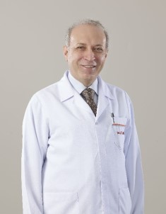 Prof. Dr. Mehmet Koruk Yeniden Hasta Kabulüne Başladı