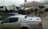 Şirvan'da Kar Ve Yağmur, İşçileri Arama Çalışmalarını Aksatmadı