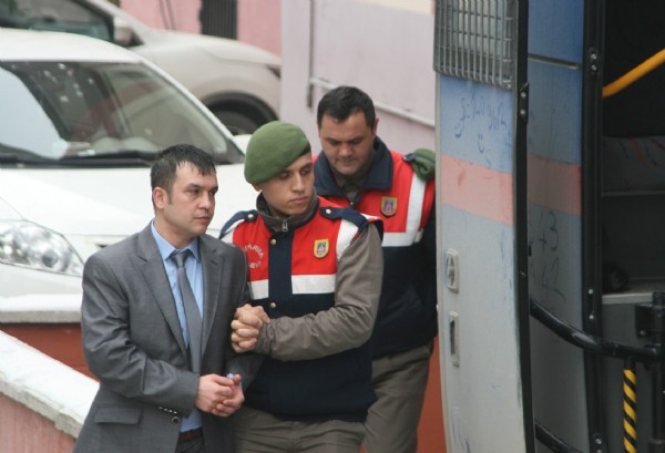 Mahkeme başkanı bile dayanamadı