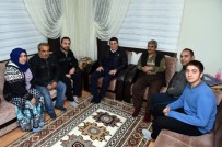 SOKAK KÖPEKLERİ - Başkan Tütüncü'den Ev Ziyaretleri