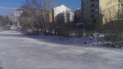 Çoruh Nehri Buz Tuttu