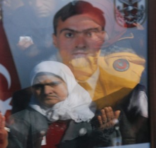 El Bab Şehidine Veda