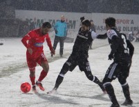 AHMET ŞİMŞEK - İlk Yarıda Gol Yok