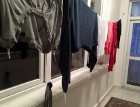 YOLCU UÇAĞI - İpe Asılan Çamaşırlar Bile Dondu