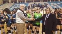 ADıGÜZEL - Voleybolda Lokman Hekim Anadolu Lisesi Şampiyon