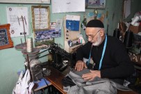 70 Yıllık Dikiş Makinesiyle Teknolojiye Meydan Okuyor