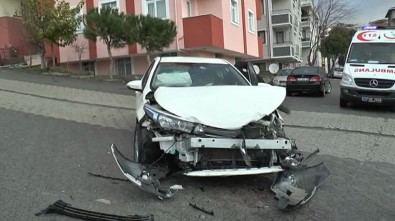 Ataşehir'de 3 Kişinin Yaralandığı Kazadan Gasp Çıktı