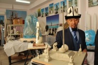 Kırgız Heykeltıraş 15 Temmuz Anısına Türkiye'nin En Büyük Anıtını Yapıyor