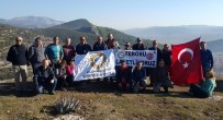 Milas'ta Dağcılar Teröre Zirvede Tepki Göterdi