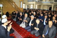 BEKİR ABACI - Vali Toprak Camide Taziyeleri Kabul Etti