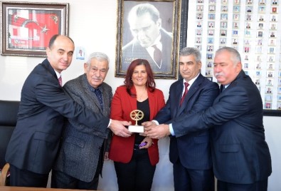 Aydın'da Ayın Şoförüne Ödülü Başkan Çerçioğlu Tarafından Verildi