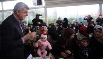 SERPİL YILMAZ - Başkan Karaosmanoğlu, Suriyeli Mültecileri Ziyaret Etti