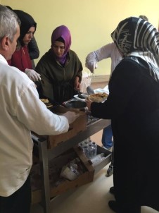 El Bab Operasyonunda Yaralanan Askerlere Anadolu Kadınından Özel İkram