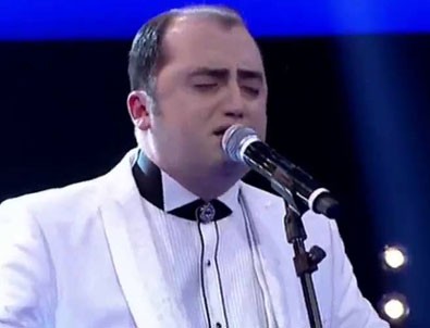 O Ses Türkiye yarışmacısı, görevine iade edildi