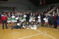 ENDÜSTRI MESLEK LISESI - Genç Erkekler Voleybolda Dereceye Giren Takımlar Belli Oldu