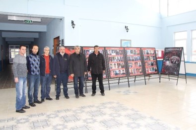 Hisarcık Meslek Yüksekokulu'nda '15 Temmuz' Konulu Fotoğraf Sergisi