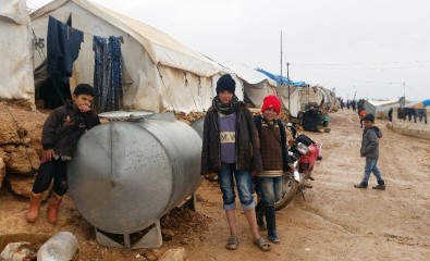 İdlib'de Soğukla Mücadele