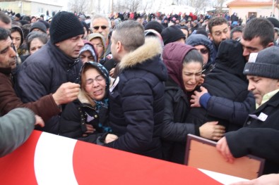 Şehidin Sözlüsü Yürek Dağladı Açıklaması Ben Sana Gelinliğimle Gelecekken...