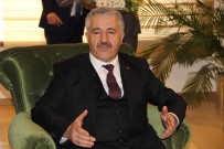 ULAŞTIRMA DENİZCİLİK VE HABERLEŞME BAKANI - Bakan Arslan'dan Millete Teşekkür