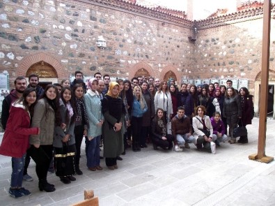 Genç Sağlıkçılar Tıp Tarihi Müzesine Teknik Gezi Düzenledi