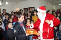 ORTODOKS - İskenderun'da Çocukların Noel Baba Sevinci