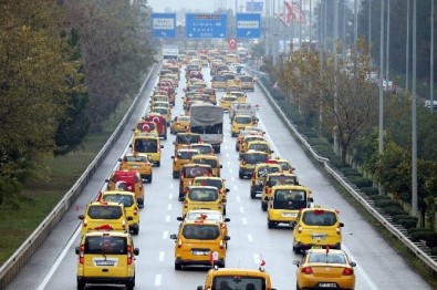 Taksici Ve Servisçilerden 'Teröre Lanet' Konvoyu