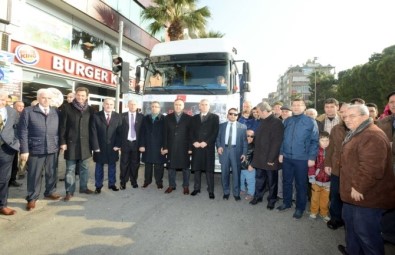 Denizli Valiliği Halep'e 11 TIR Yaşam Malzemesi Gönderdi