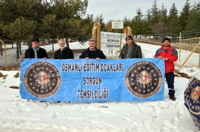 Sorgun'da Yaban Hayvanları İçin Doğaya Yiyecek Bırakıldı