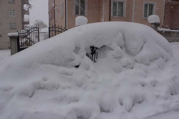 Karaman'a 66 yıldır görülmemiş kar yağdı