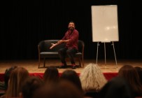 İNSAN BEYNİ - Buca, Aşkım Kapışmak'la Güldü