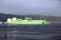 KIYI EMNİYETİ - Doğalgaz Tankeri Boğazı Kapattı