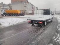 MEHMET SIYAM KESIMOĞLU - Kırklareli Belediyesi'nden Kar Önlemi