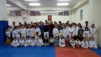 Taekwondo' Da Kepez Çaylıoğluspor Fırtınası Esti