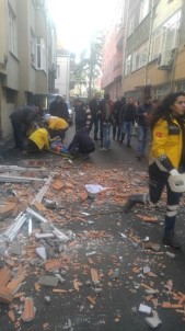 Trabzon'da Balkon Çöktü Açıklaması 3 Yaralı