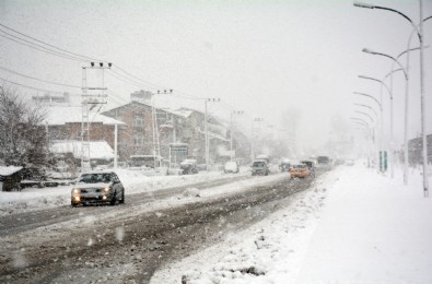 Adana'da Kar Yağışı