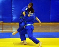 CAMBAZ - Anadolu Yıldızlar Ligi Judo İl Karması Seçmeleri Yapıldı