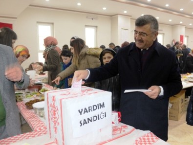 Belediye Başkanı 'Halep' Yazılı Pastayı 5 Bin Liraya Aldı