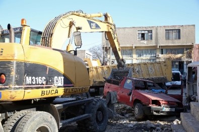 Buca'da Hurda Araç Seferberliği