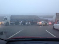 Bursa'da Sis Sebebiyle 13 Araç Birbirine Girdi Açıklaması 5 Yaralı