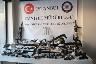 İstanbul'da Mafya Operasyonu Açıklaması 52 Gözaltı