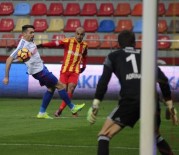 UMUT BULUT - Kayserispor'un En İstikrarlıları Belli Oldu