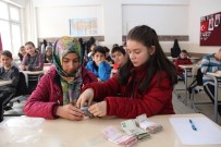 EBRAR - Kendileri Küçük Yürekleri Kocaman